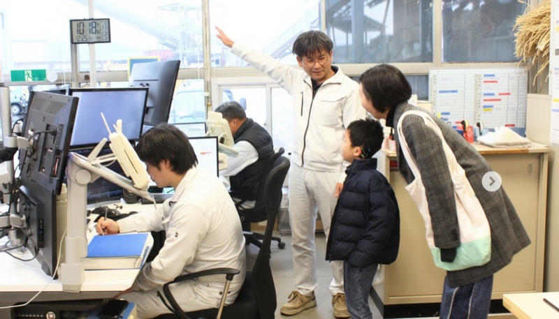 四国生コン 体験の様子